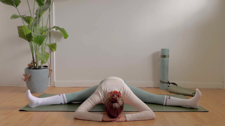 Yin Yoga for Hamstring Flexibility | DAY #5